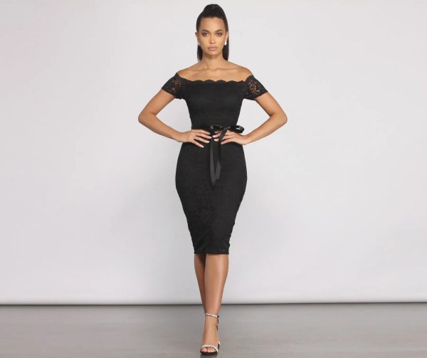 Paige Formal Off-The-Shoulder Scalloped Lace Dress - Image 8