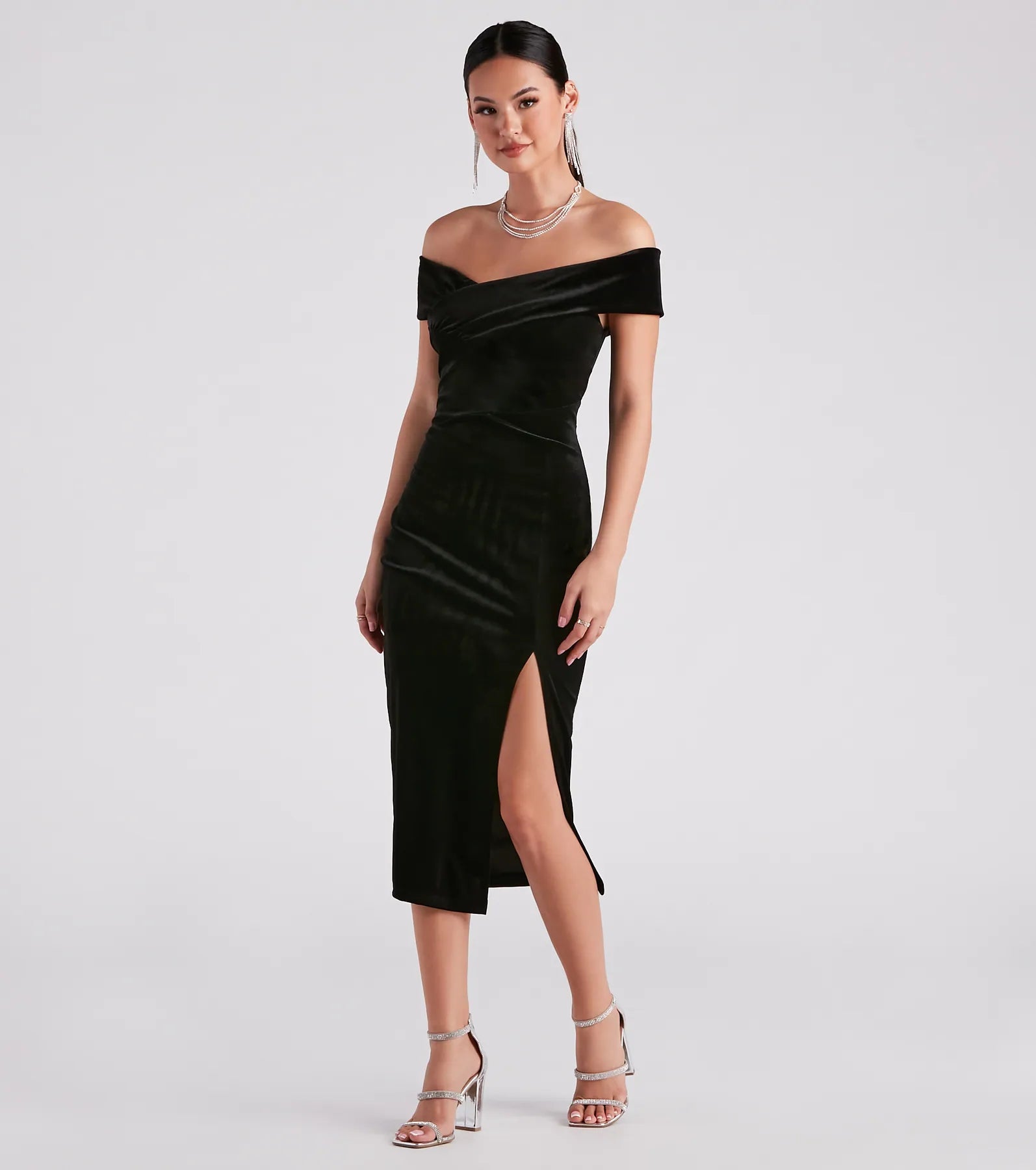 Mary Off-The-Shoulder Velvet Midi Dress - Image 3