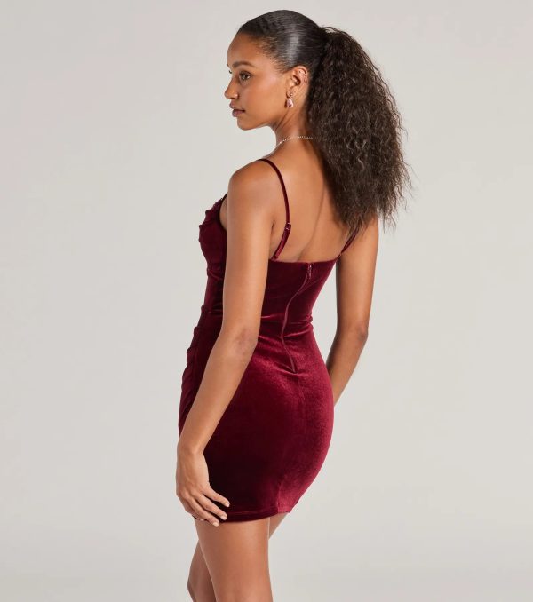 Alyssa Beaded Applique Bodycon Velvet Mini Dress - Image 6