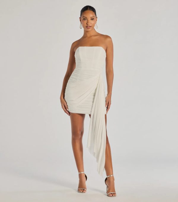 Kaiya Strapless Bodycon Ruched Mesh Mini Dress - Image 9