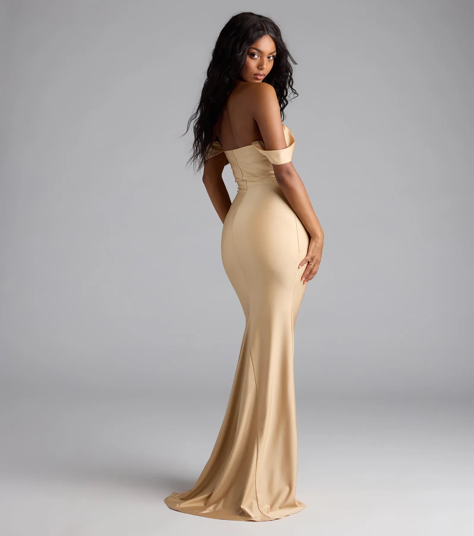 Maylah Off-The-Shoulder Mermaid Dress - Image 2