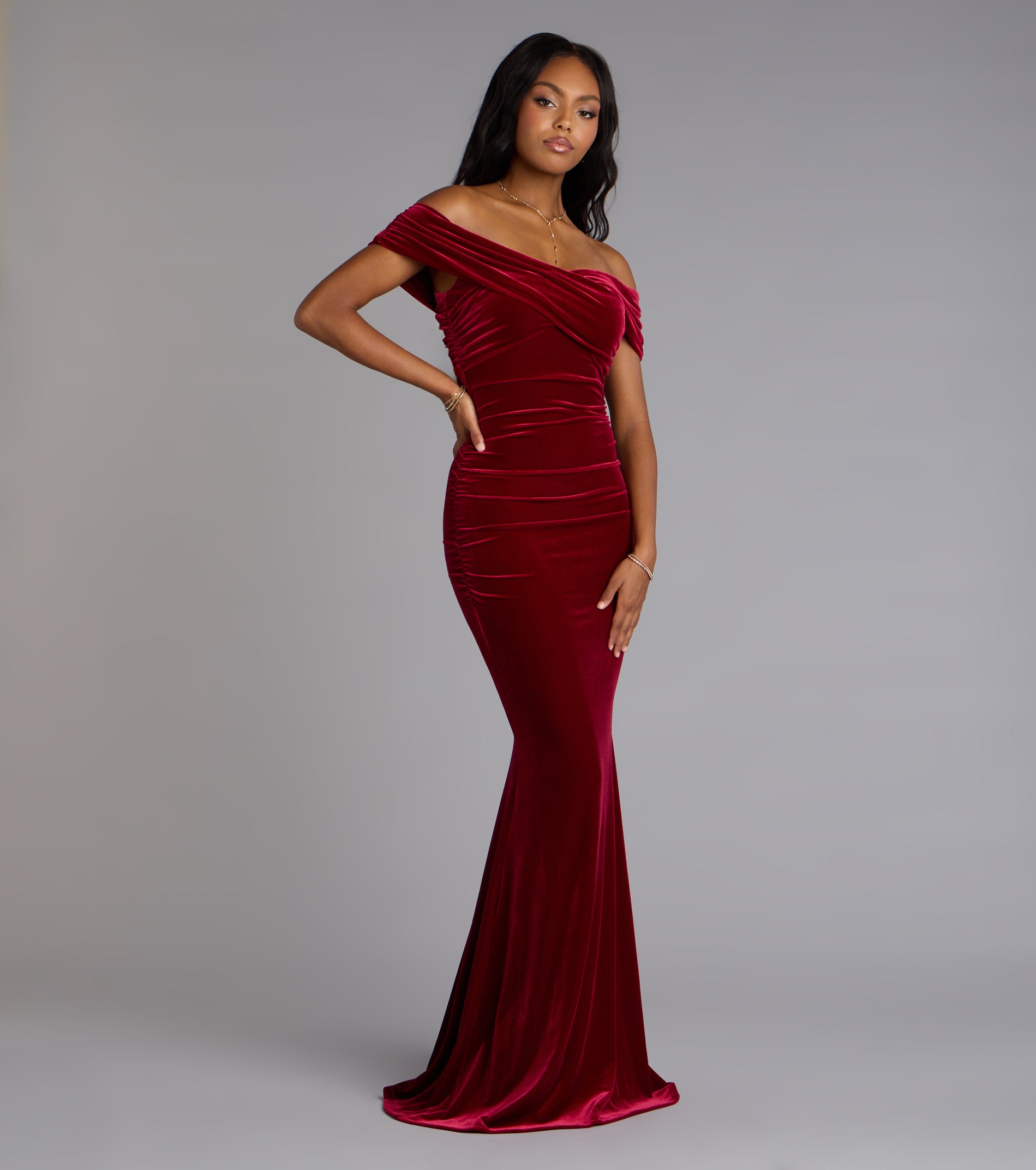 Gemma Velvet Off-The-Shoulder Mermaid Dress - Image 4