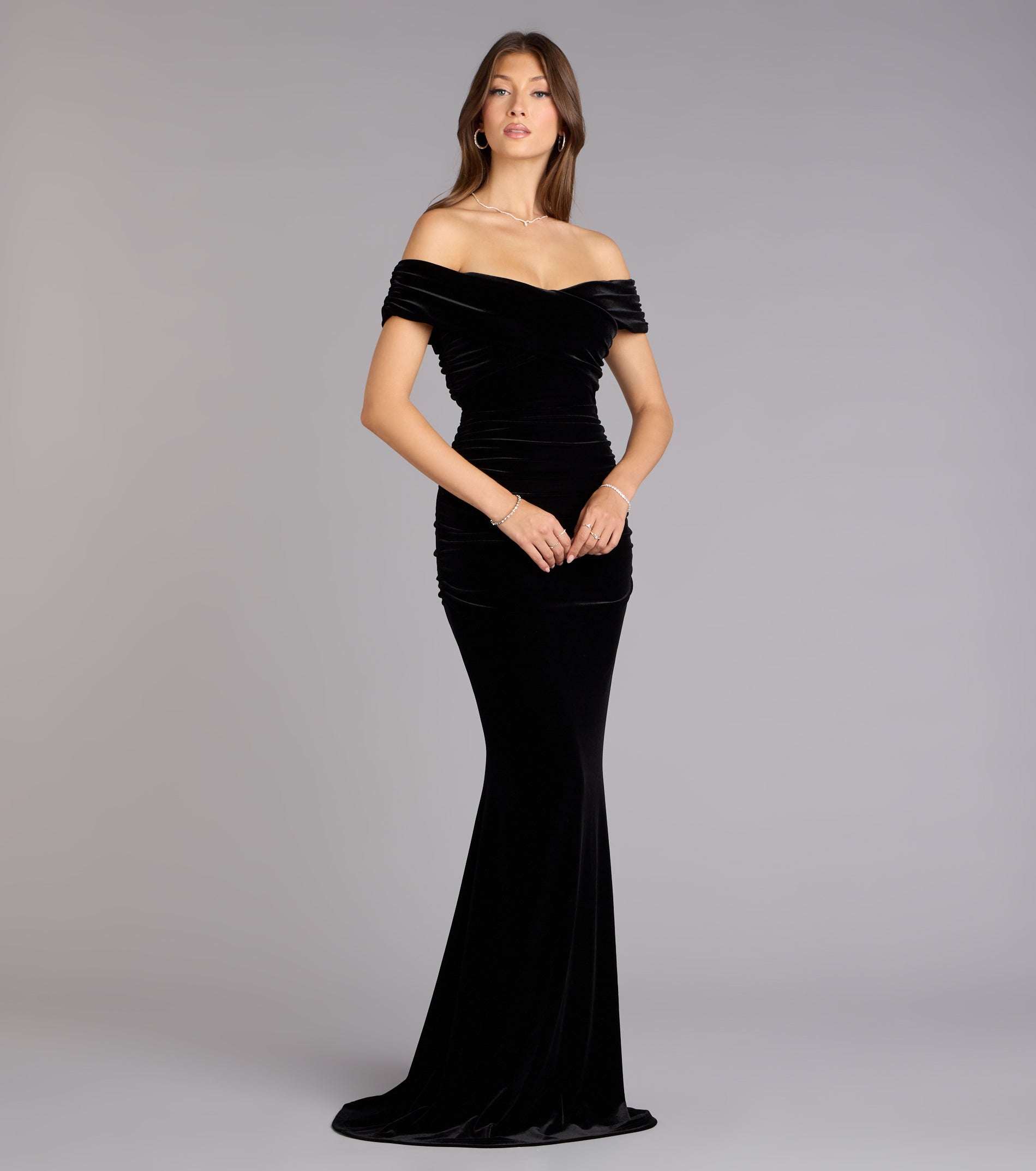 Gemma Velvet Off-The-Shoulder Mermaid Dress - Image 8