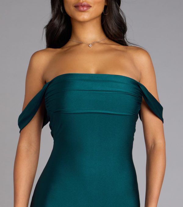 Maylah Off-The-Shoulder Mermaid Dress - Image 7
