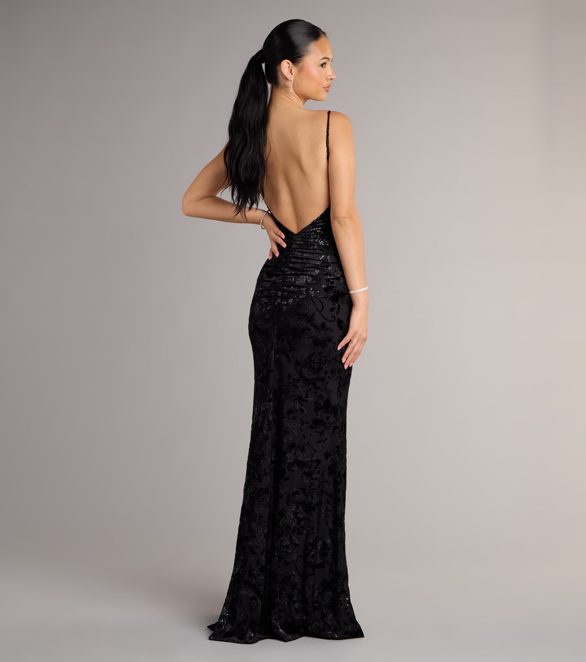 Maddie Velvet Open Back Mermaid Formal Dress - Image 6
