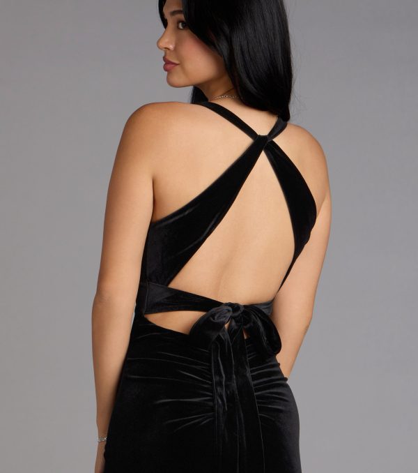Vivienne Velvet Tie-Back Formal Dress - Image 3