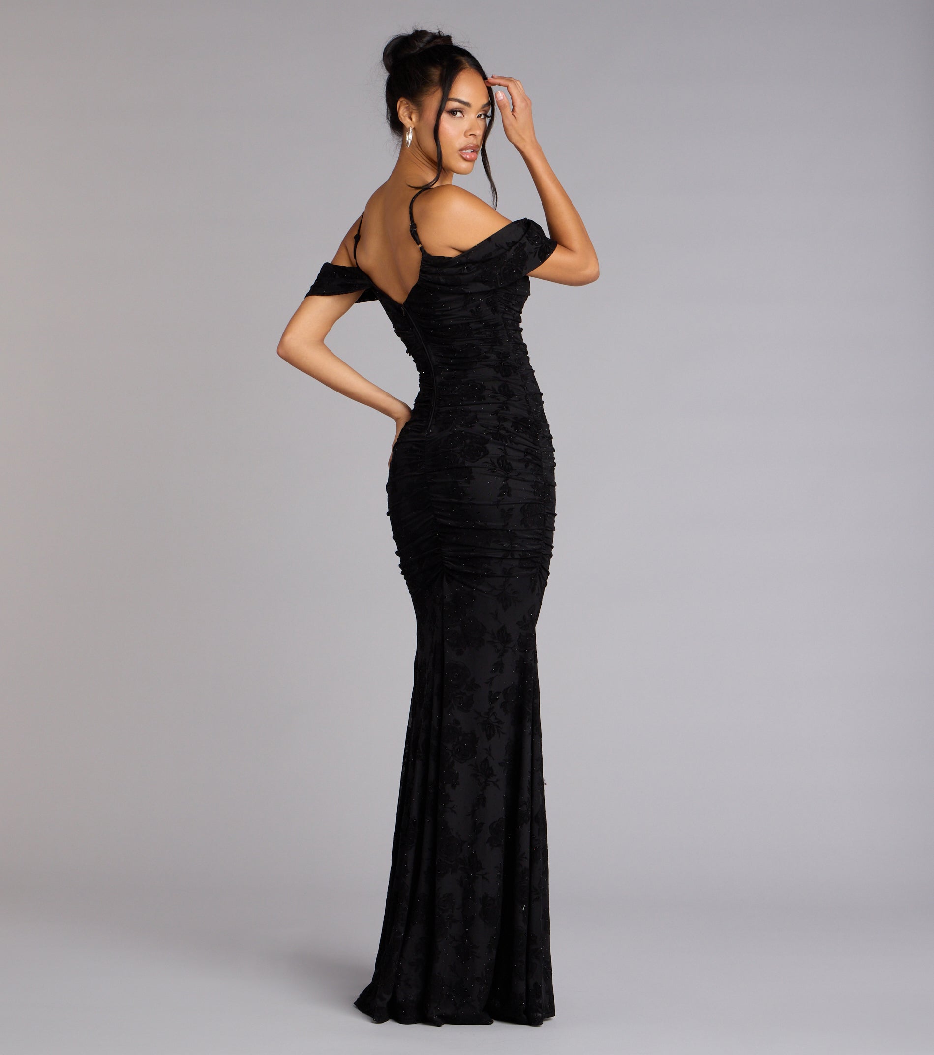Evelina Mesh Velvet Mermaid Formal Dress - Image 2