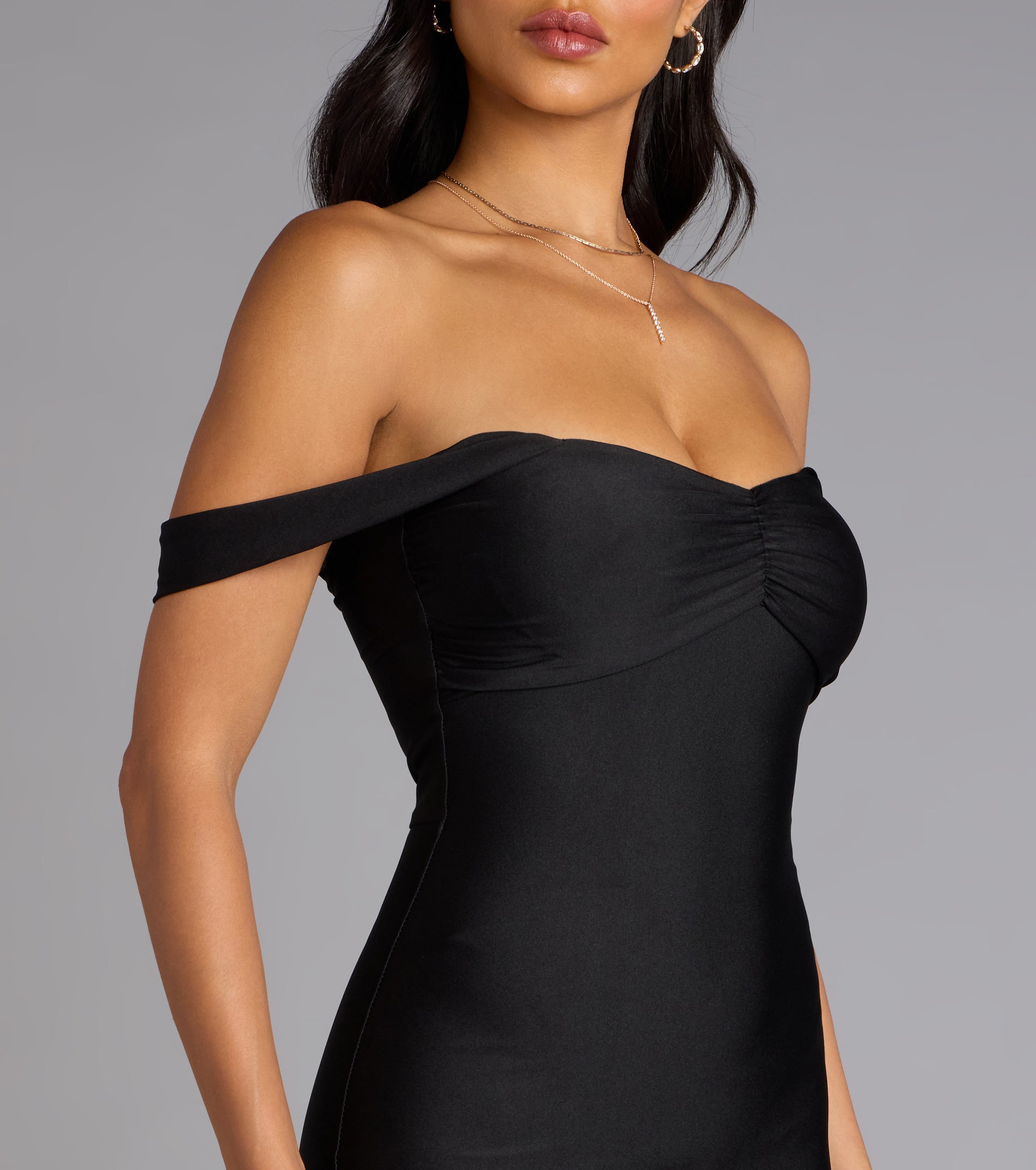 Rae Off-The-Shoulder Mermaid Formal Dress - Image 3