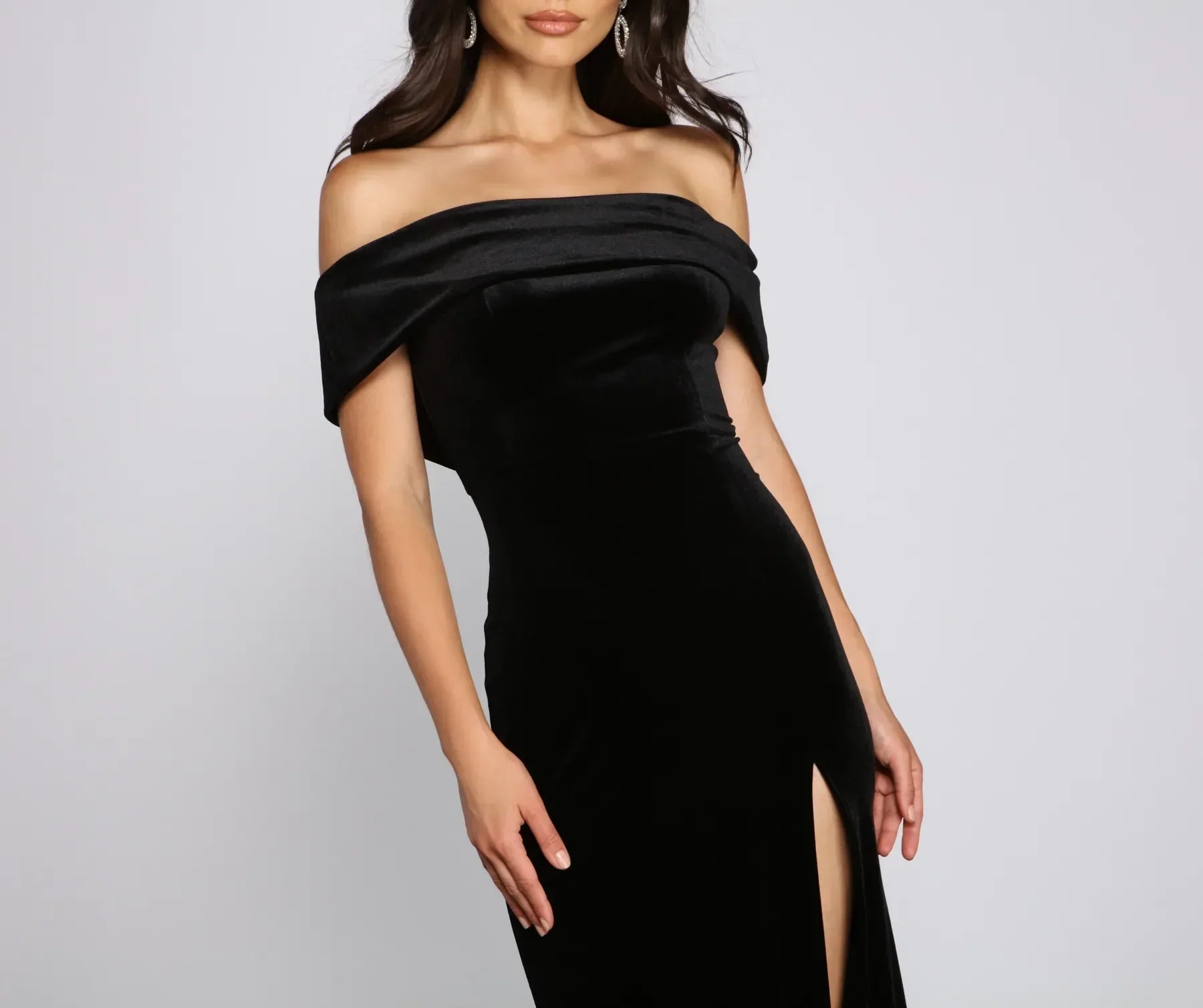 Olivia Formal Velvet Off-The-Shoulder Dress - Image 4