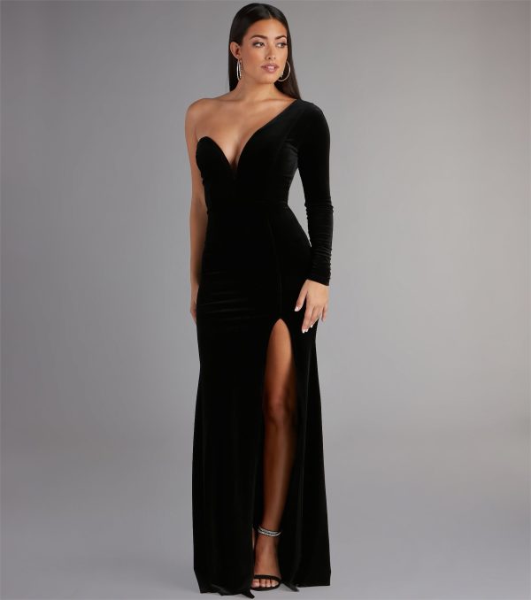 Cheyenne Formal One-Shoulder Velvet Dress - Image 5