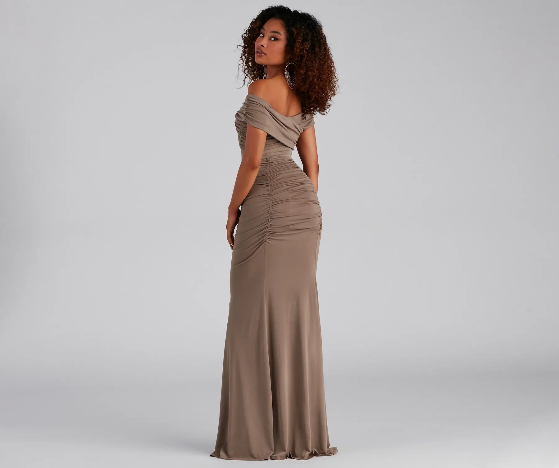 Layne Off-The-Shoulder Mermaid Formal Dress - Image 3