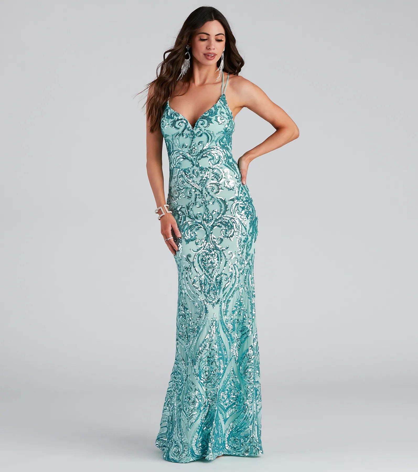 Aliyah Formal Sequin Lace Back Dress - Image 5