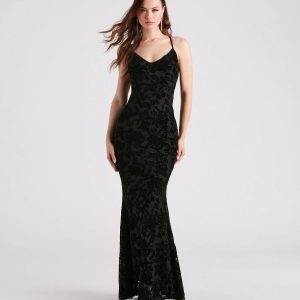 Eloise Formal Velvet Lace-Up Mermaid Dress