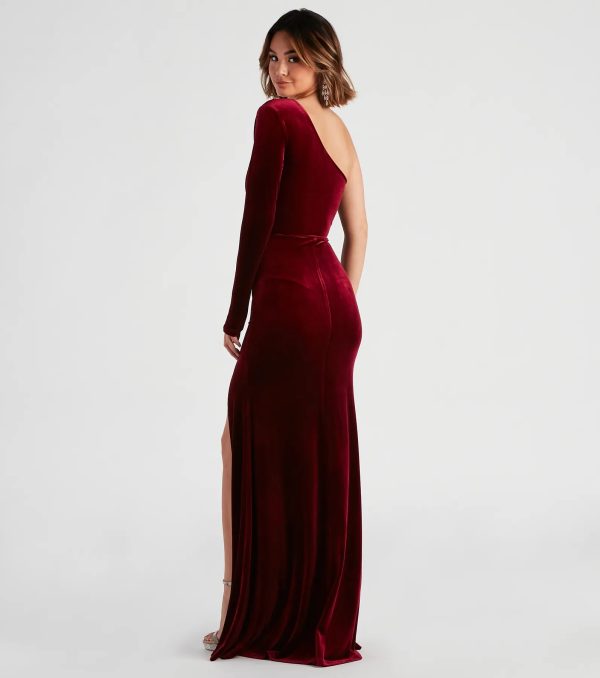 Cheyenne Formal One-Shoulder Velvet Dress - Image 10