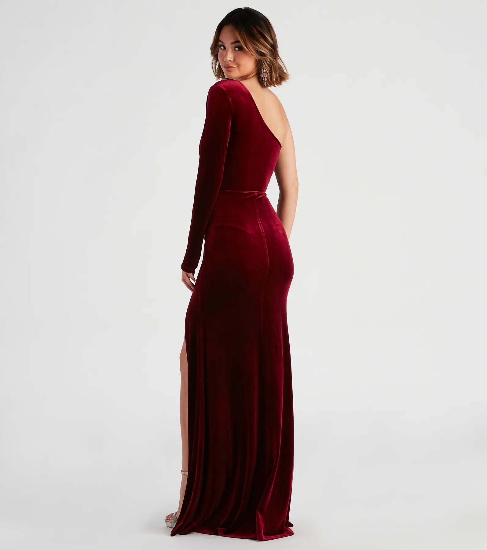 Cheyenne Formal One-Shoulder Velvet Dress - Image 10