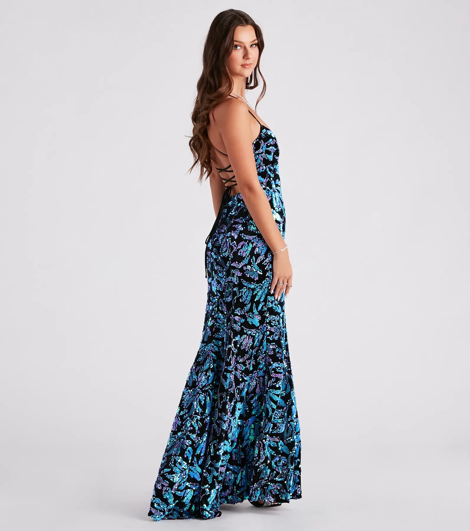 Noel Formal Sequin Velvet Lace-Up Dress - Image 2
