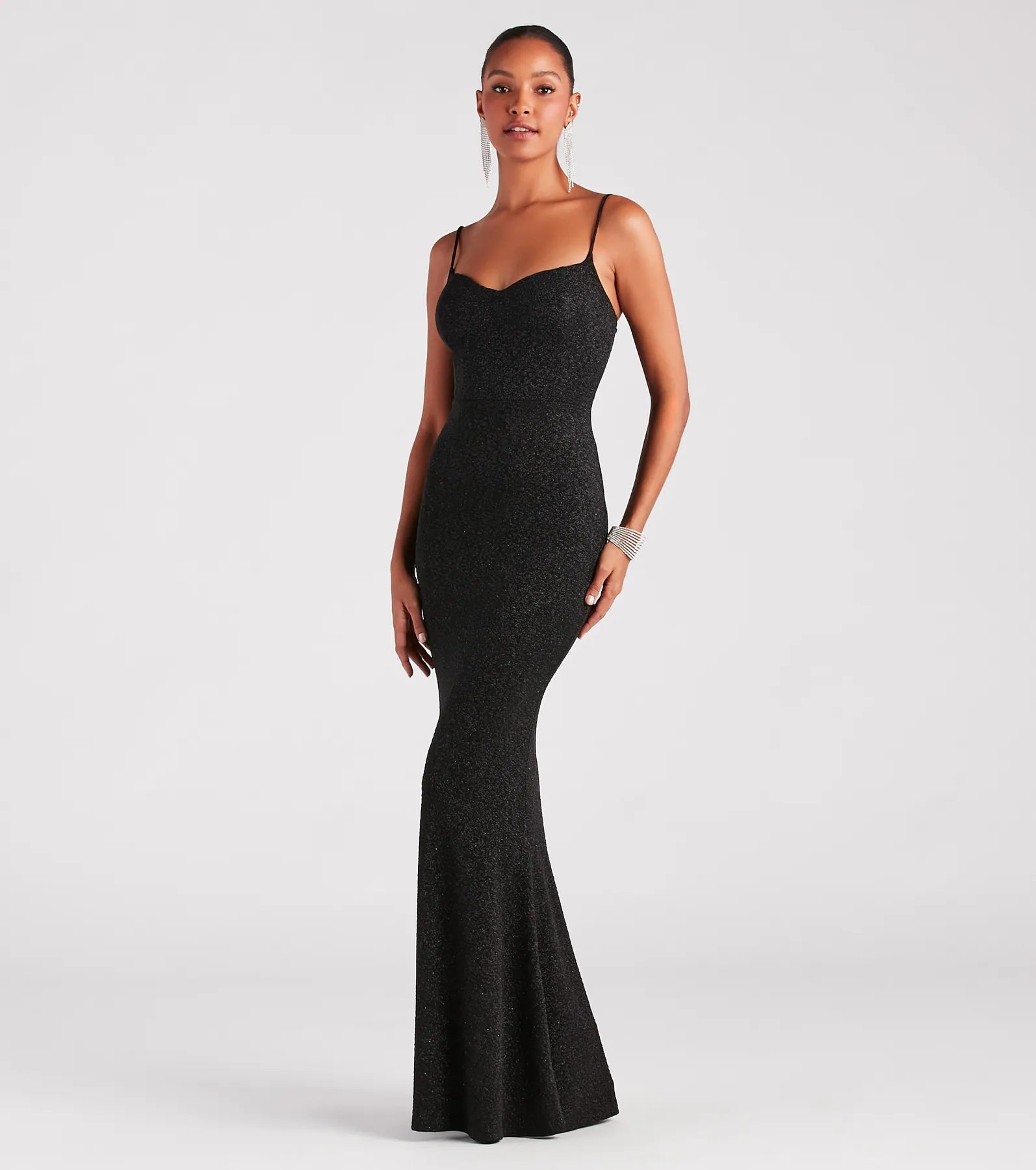 Ainsley Glittering Evening Gown - Image 15