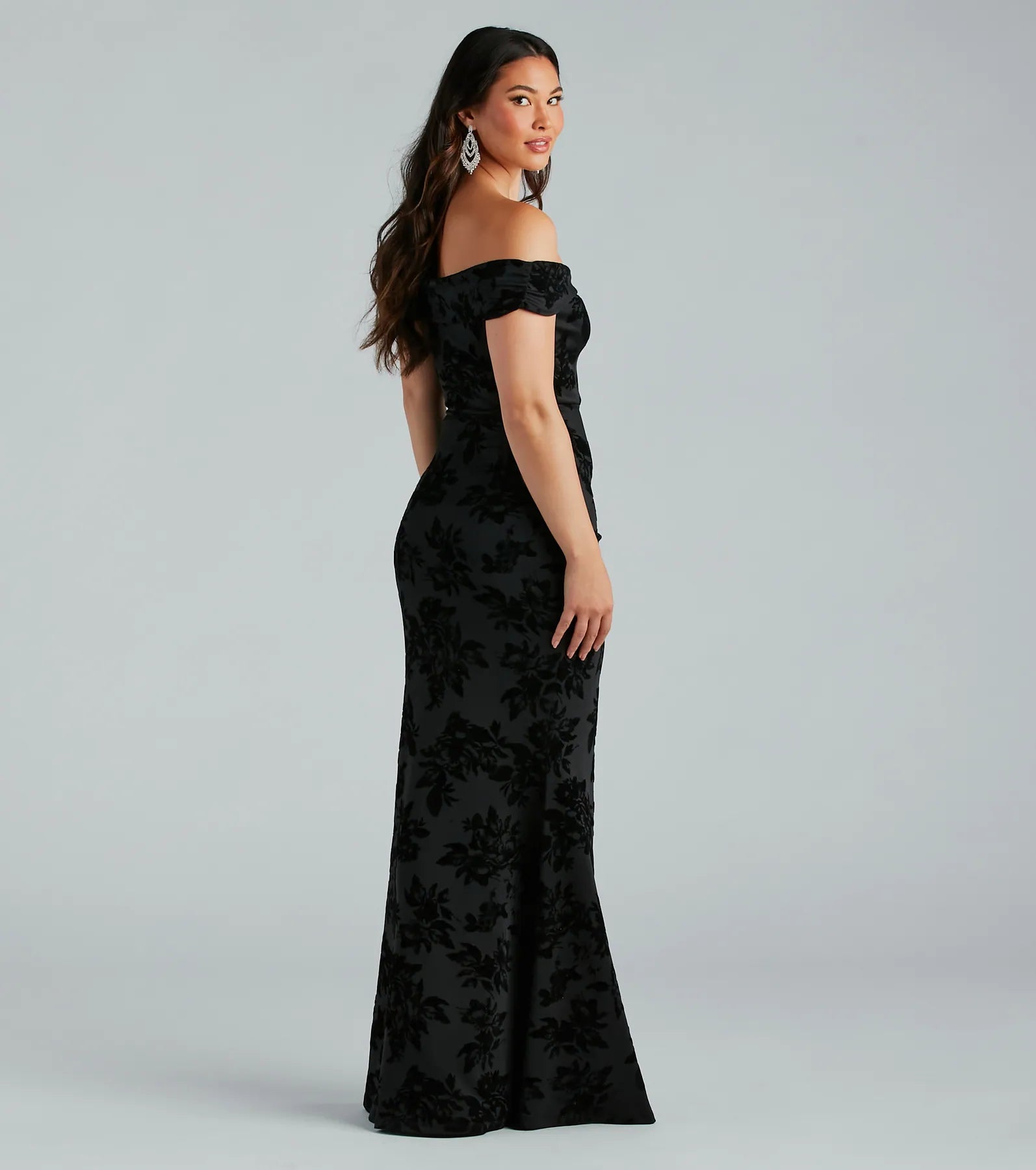 Darcey Formal Flocked Velvet Mermaid Dress - Image 2