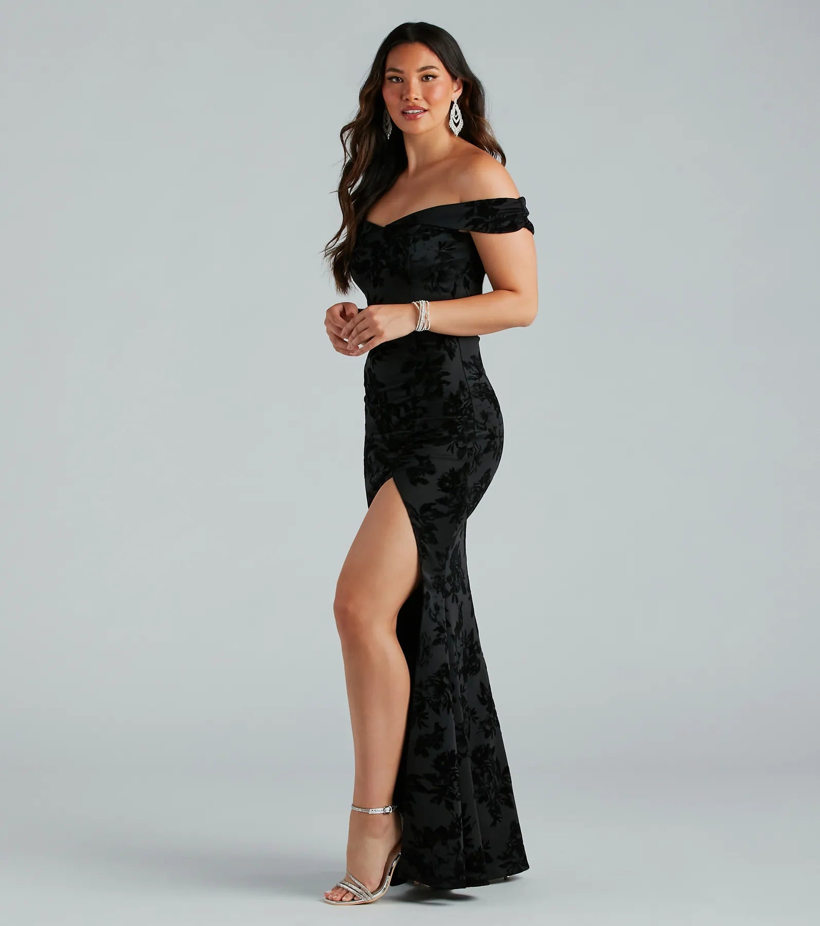 Darcey Formal Flocked Velvet Mermaid Dress - Image 3