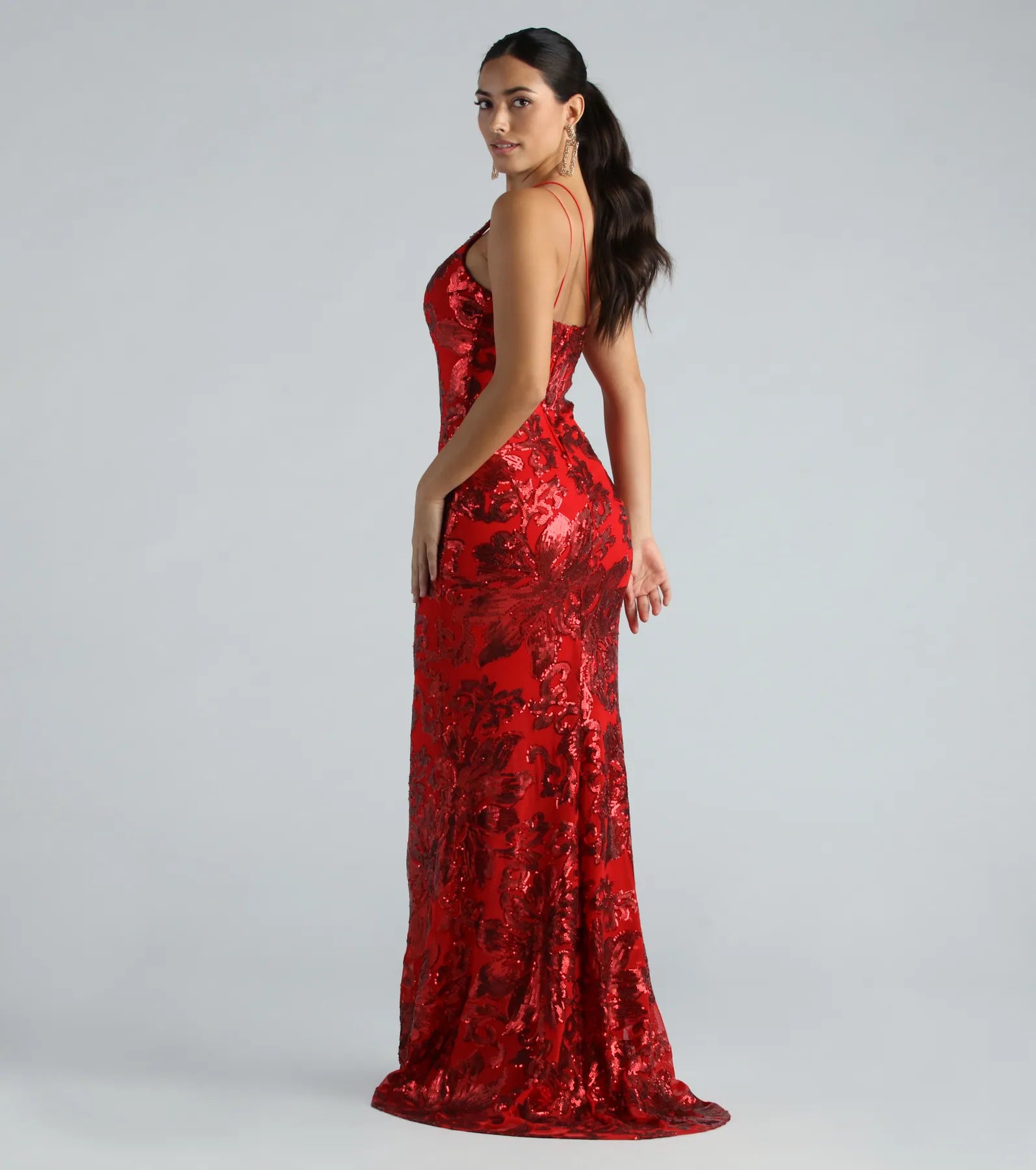 Kris Formal Sequin One Shoulder Dress With Train - Image 3
