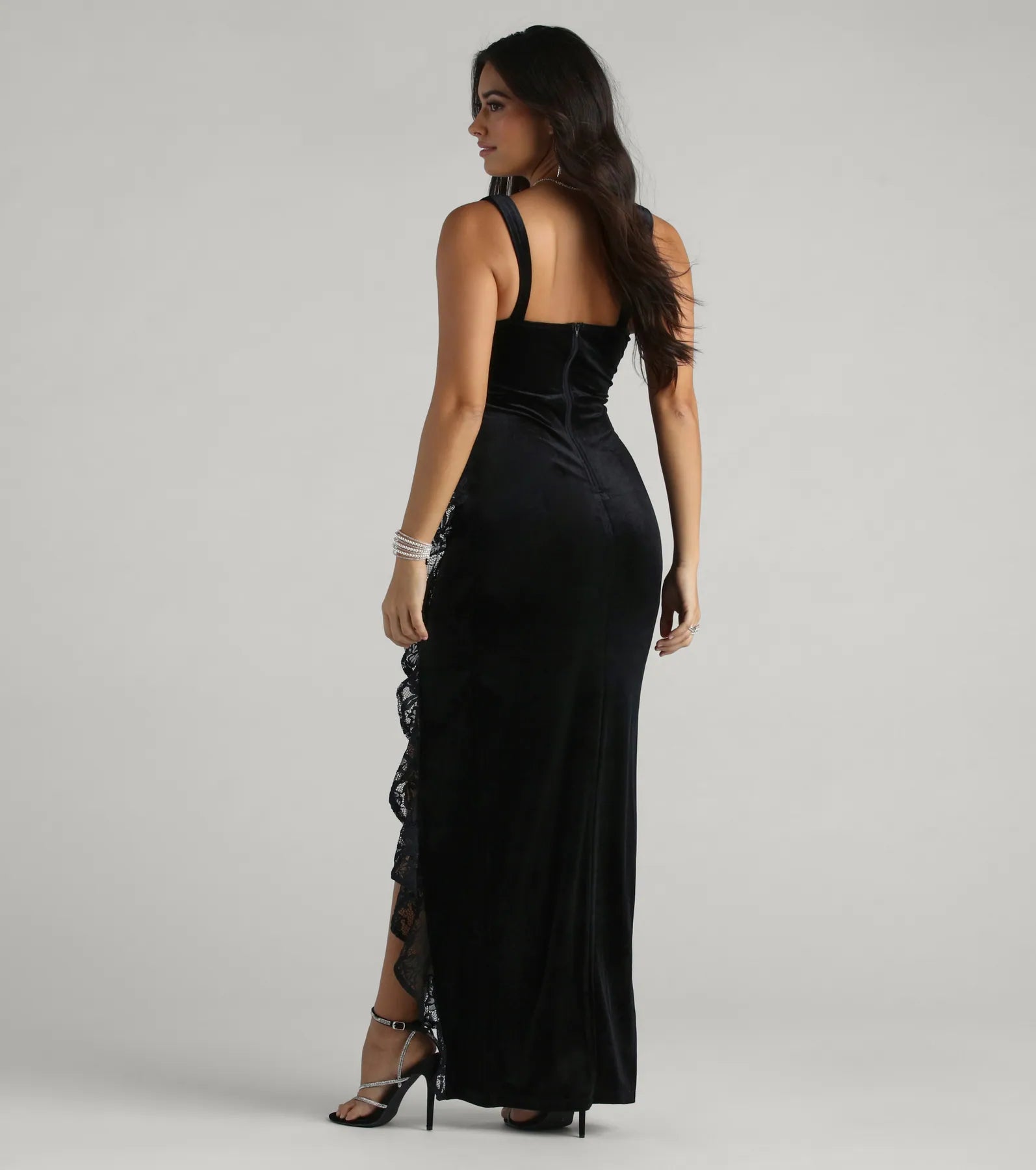 Cece Formal Velvet Lace Sweetheart Long Dress - Image 2