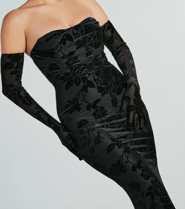 Amai Formal Velvet Strapless Dress With Gloves - Image 4