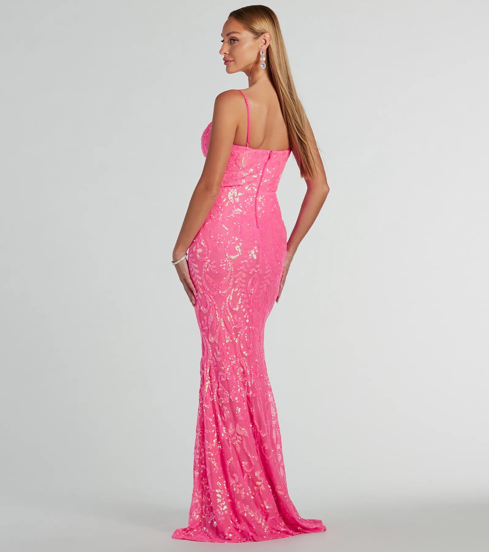Julissa V-Neck Sequin Mesh Mermaid Dress - Image 2