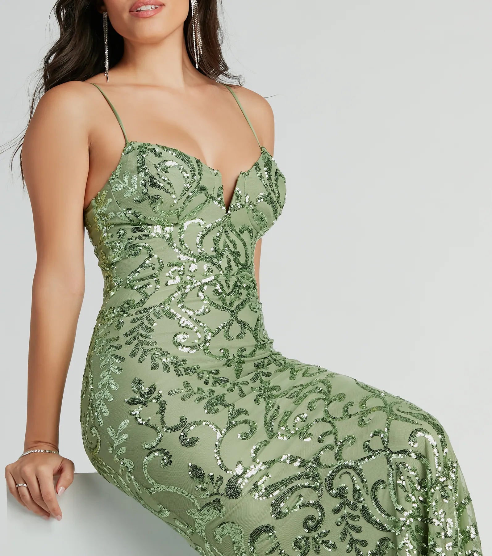 Julissa V-Neck Sequin Mesh Mermaid Dress - Image 7