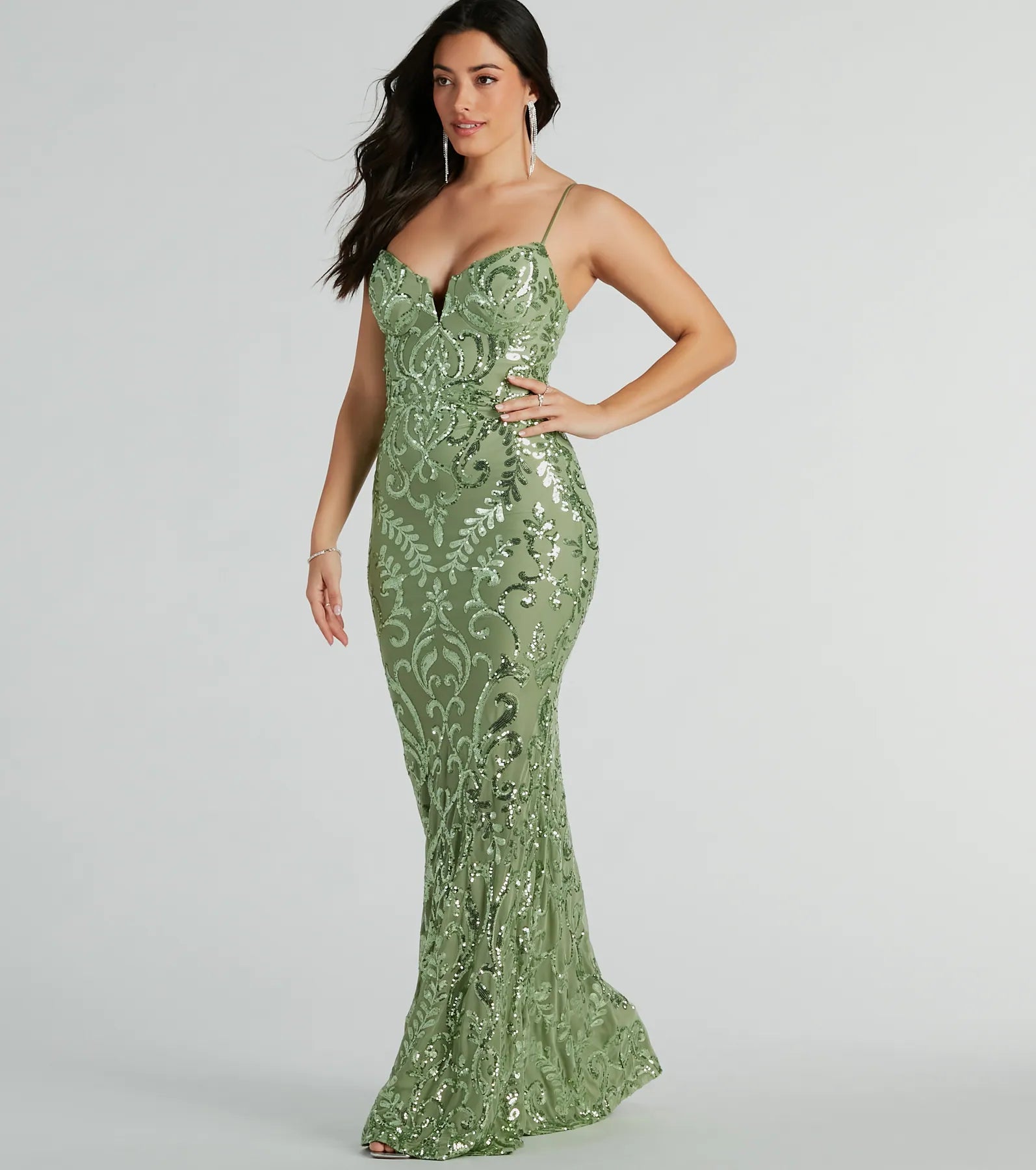 Julissa V-Neck Sequin Mesh Mermaid Dress - Image 8