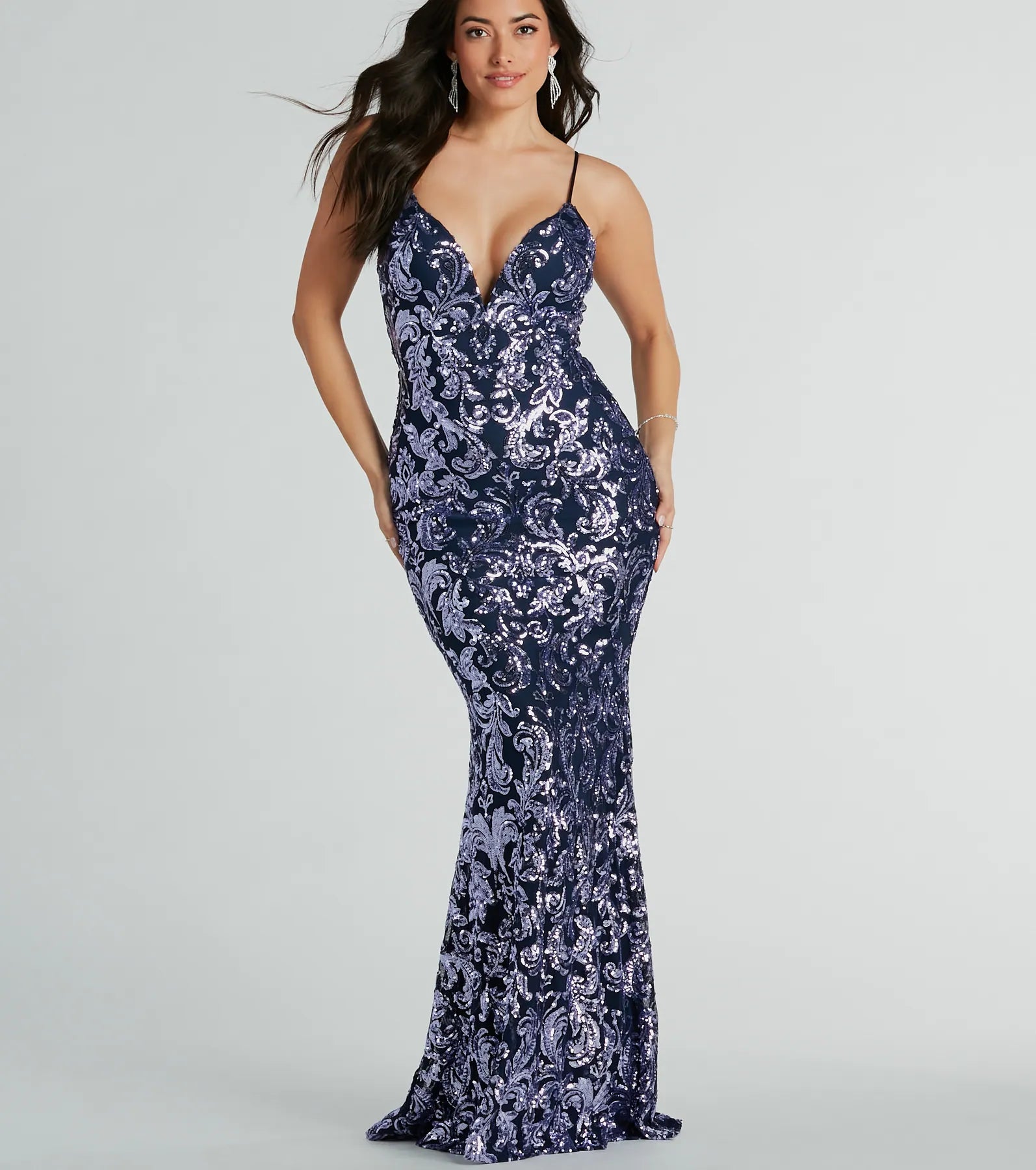 Evelyn V-Neck Mermaid Sequin Formal Dress - Image 4