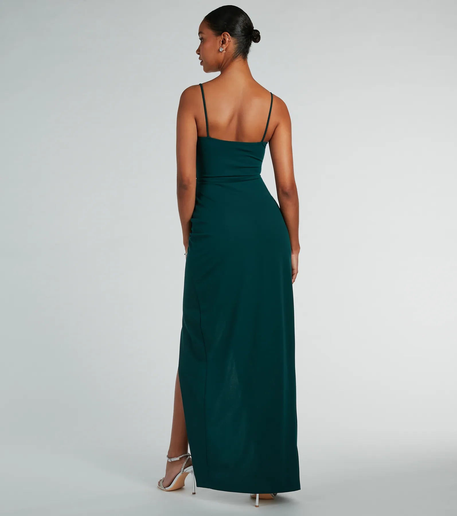 Christie Sleeveless Slim Crepe Formal Dress - Image 2