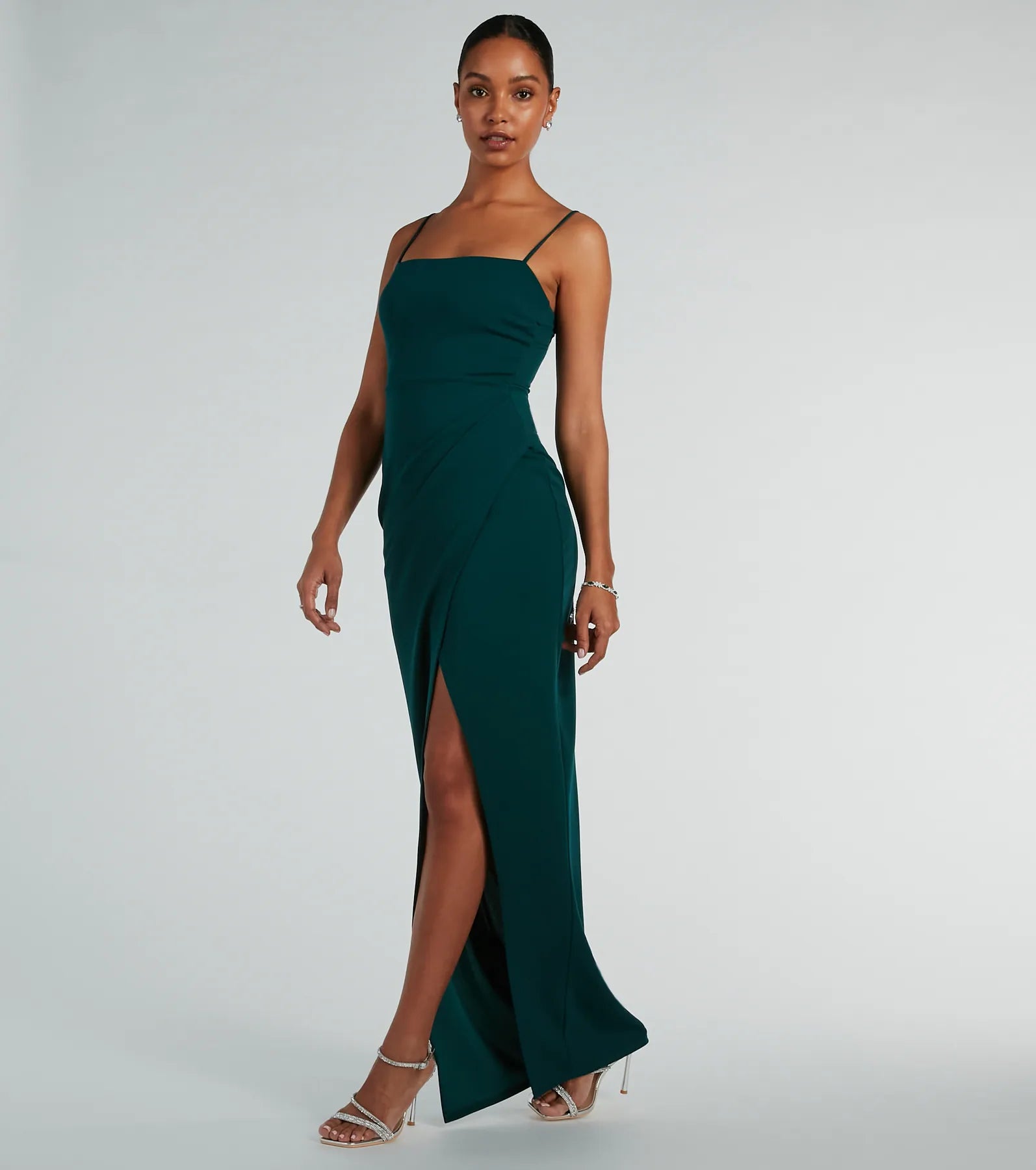 Christie Sleeveless Slim Crepe Formal Dress - Image 4
