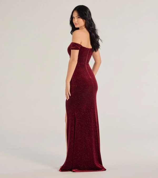 Alayna Velvet Off-The-Shoulder Mermaid Dress - Image 2