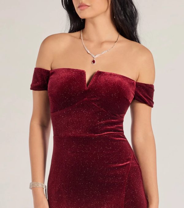 Alayna Velvet Off-The-Shoulder Mermaid Dress - Image 3