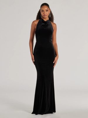 Nara Long Velvet Halter Mermaid Dress