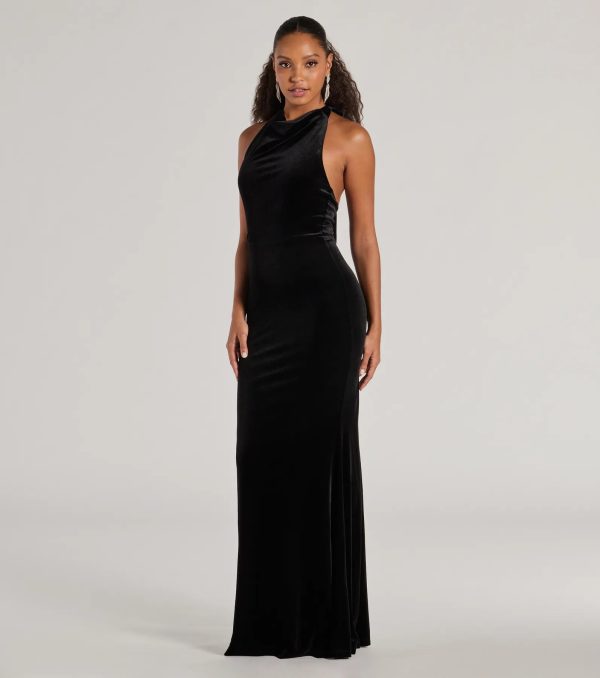 Nara Long Velvet Halter Mermaid Dress - Image 4