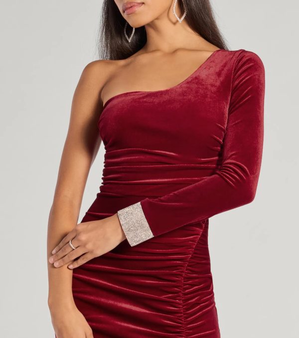 Lyra Velvet One-Shoulder Rhinestone Cuff Mermaid Dress - Image 3