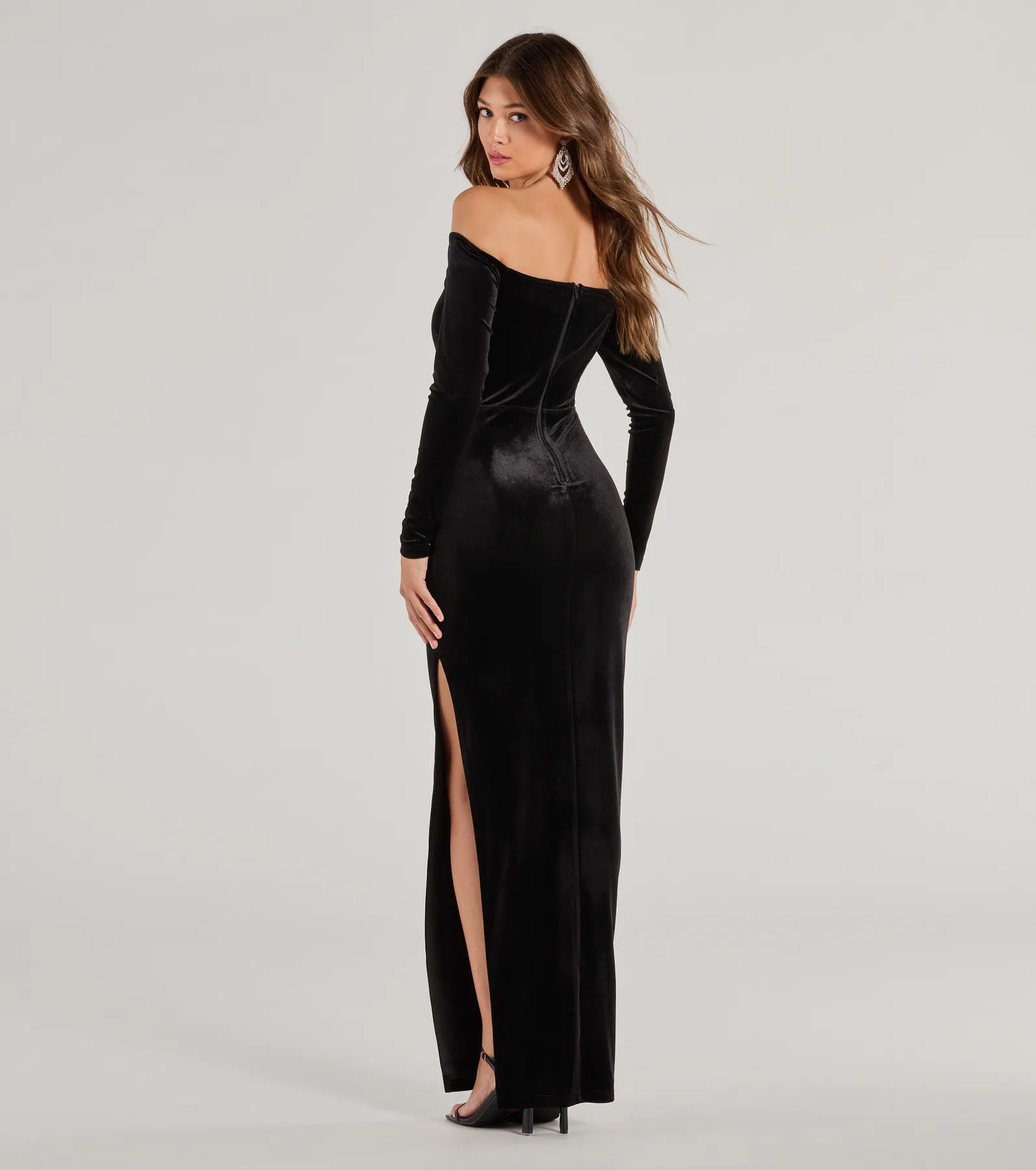 Rosalyn Velvet Off-The Shoulder Long Sleeve Column Dress - Image 2