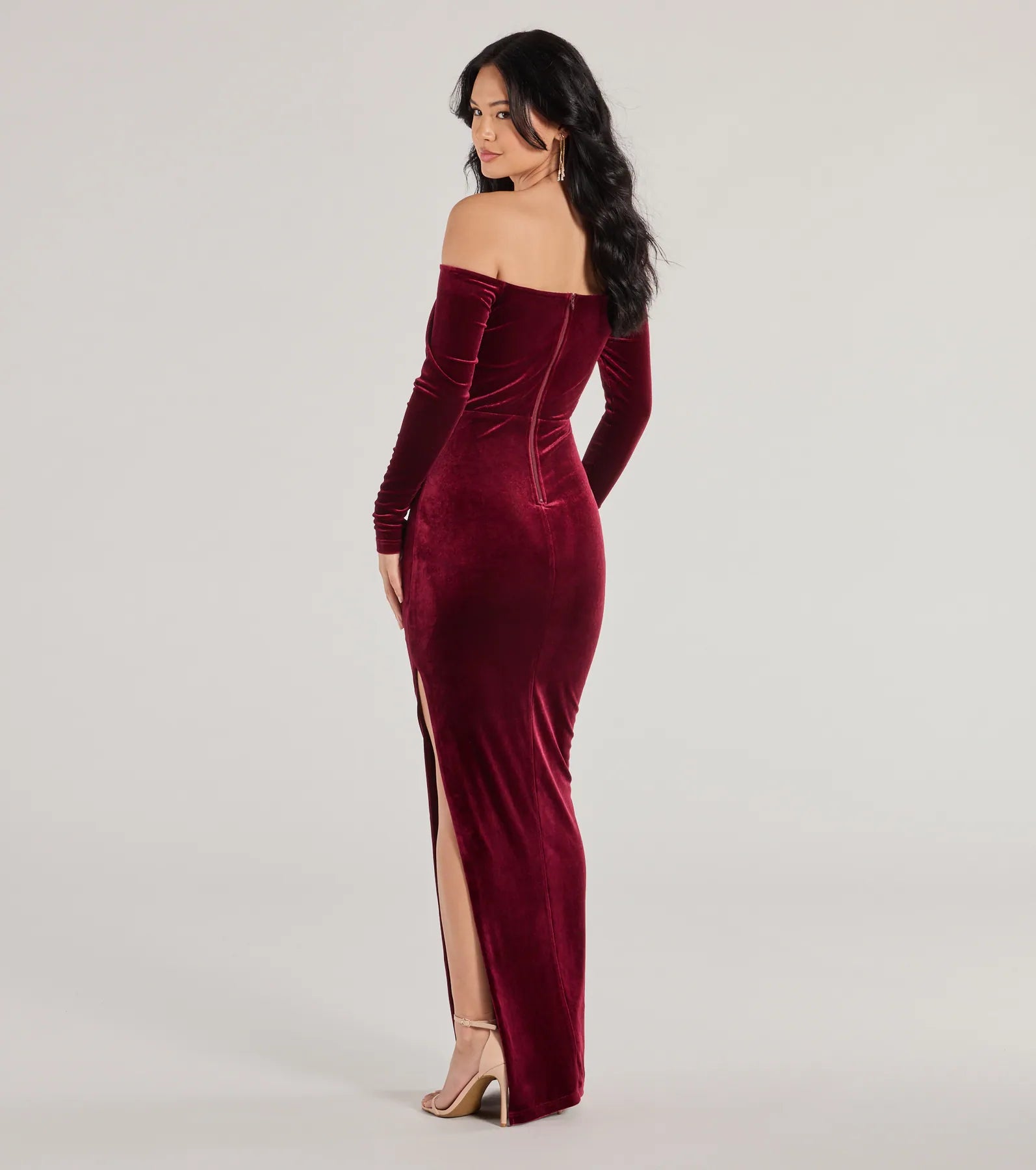 Rosalyn Velvet Off-The Shoulder Long Sleeve Column Dress - Image 6