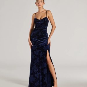 Anisa Sleeveless Floral Velvet Mermaid Dress
