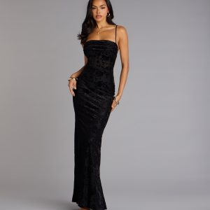 Alessandra Sleeveless Flocked Velvet Mermaid Dress