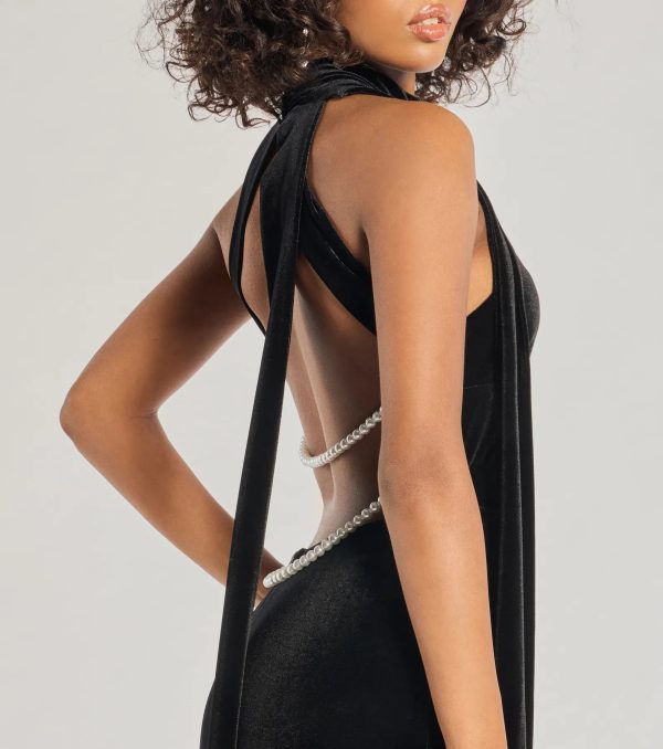 Dawn Open-Back Velvet Mermaid Dress With Sash - Image 3