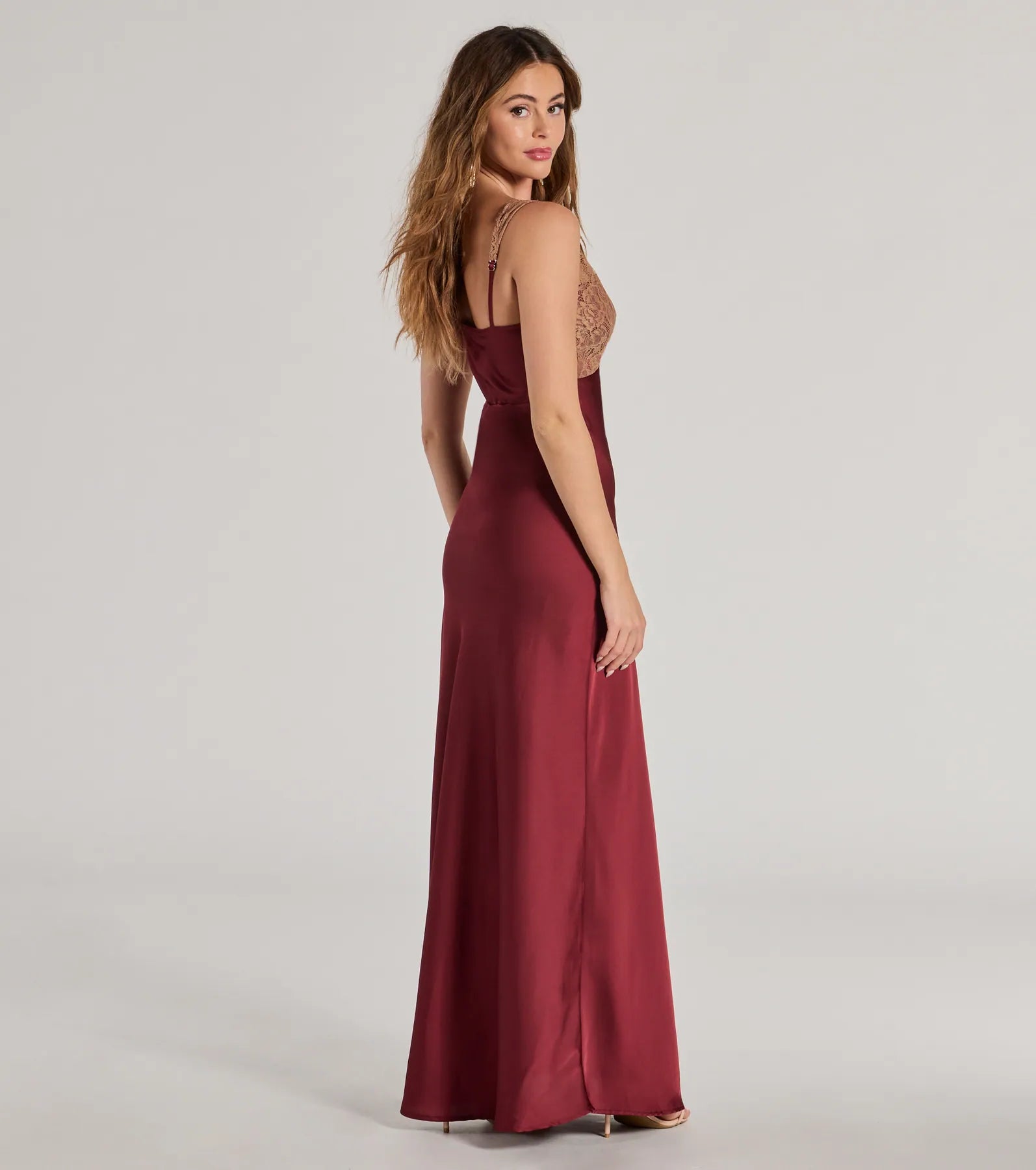 Deirdre Satin and Lace Sleeveless Mermaid Dress - Image 2
