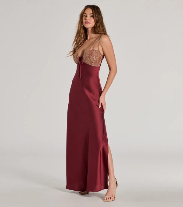 Deirdre Satin and Lace Sleeveless Mermaid Dress - Image 4