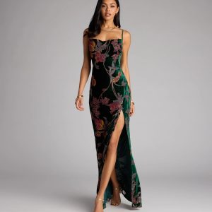 Melanie Floral Velvet Lace-Up Formal Dress