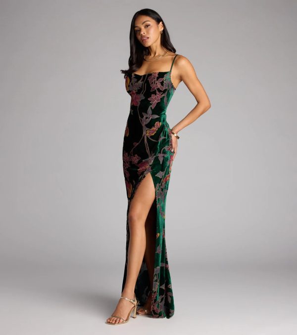 Melanie Floral Velvet Lace-Up Formal Dress - Image 4