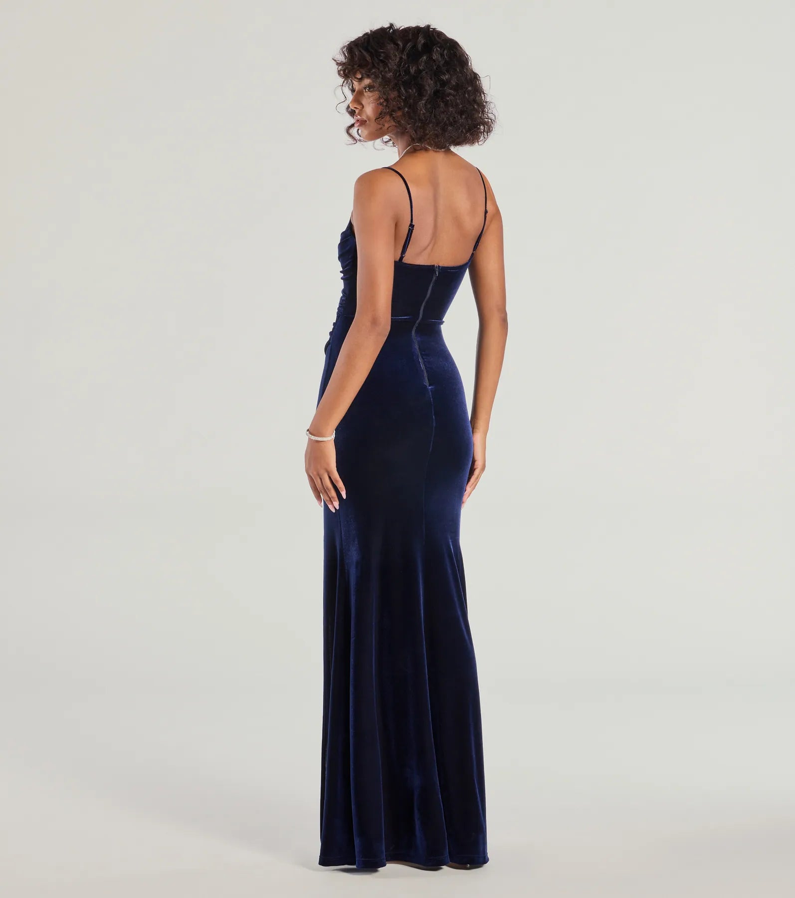 Giselle Sleeveless Slit Mermaid Velvet Formal Dress - Image 2