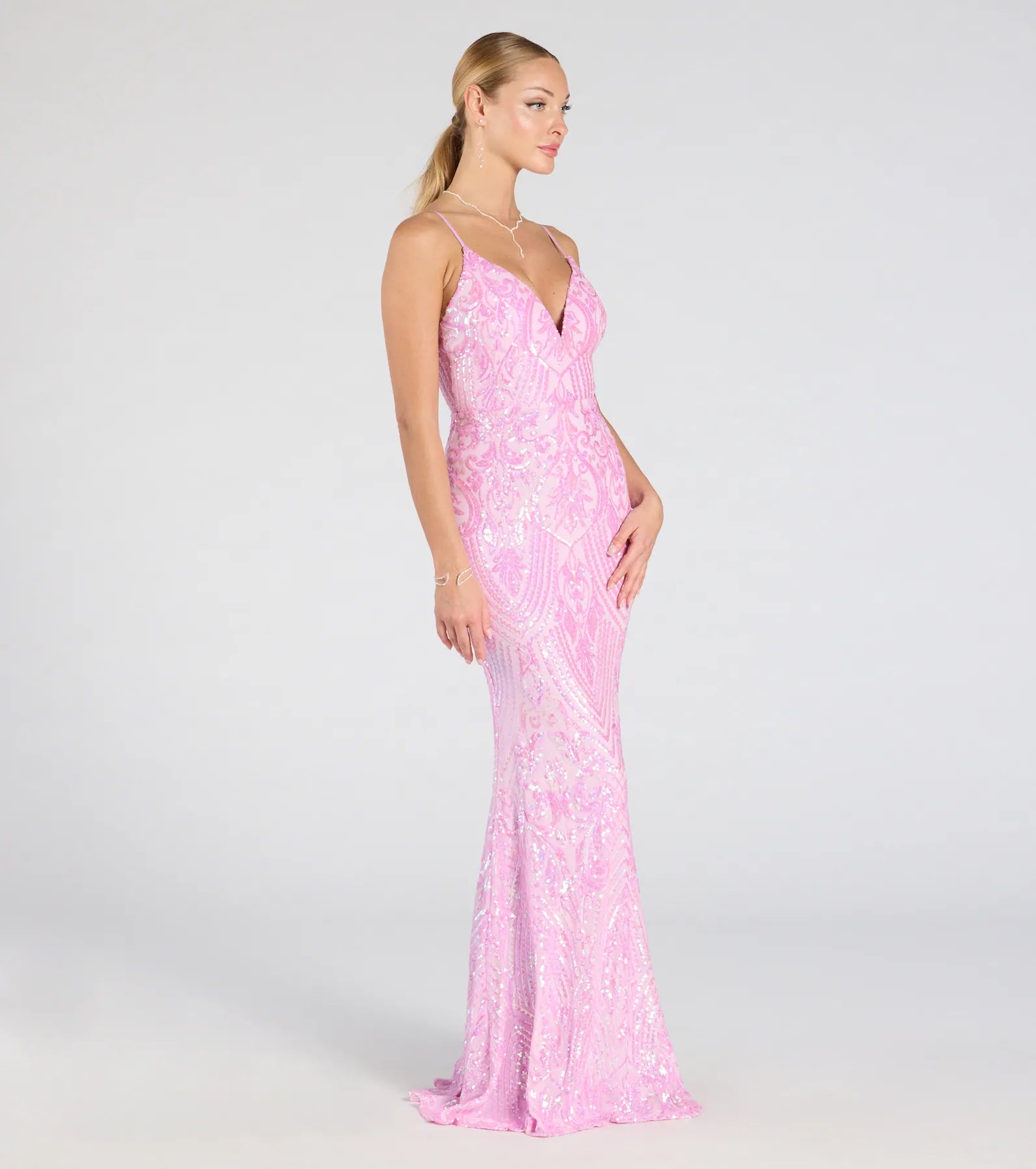 Kensie V-Neck Mermaid Sequin Formal Dress - Image 5