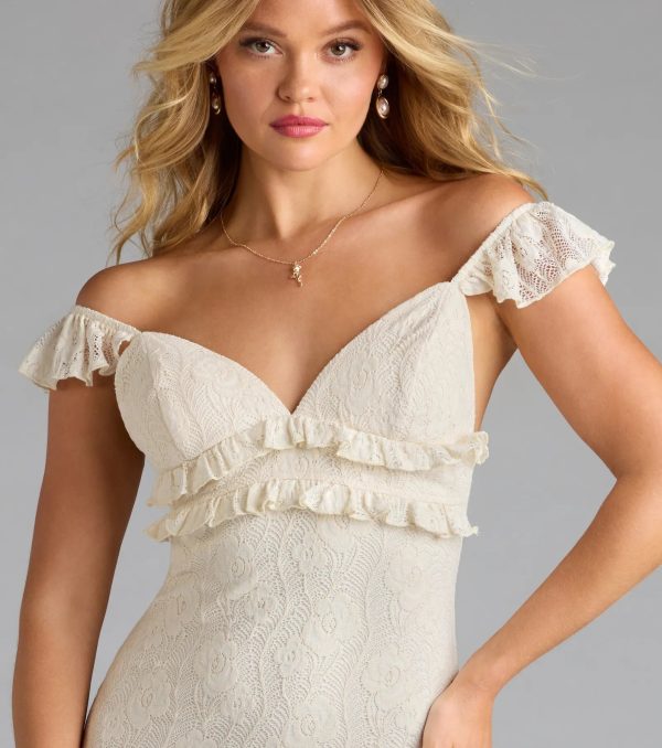 Romy Ruffle Tie-Back Mermaid Lace Formal Dress - Image 4