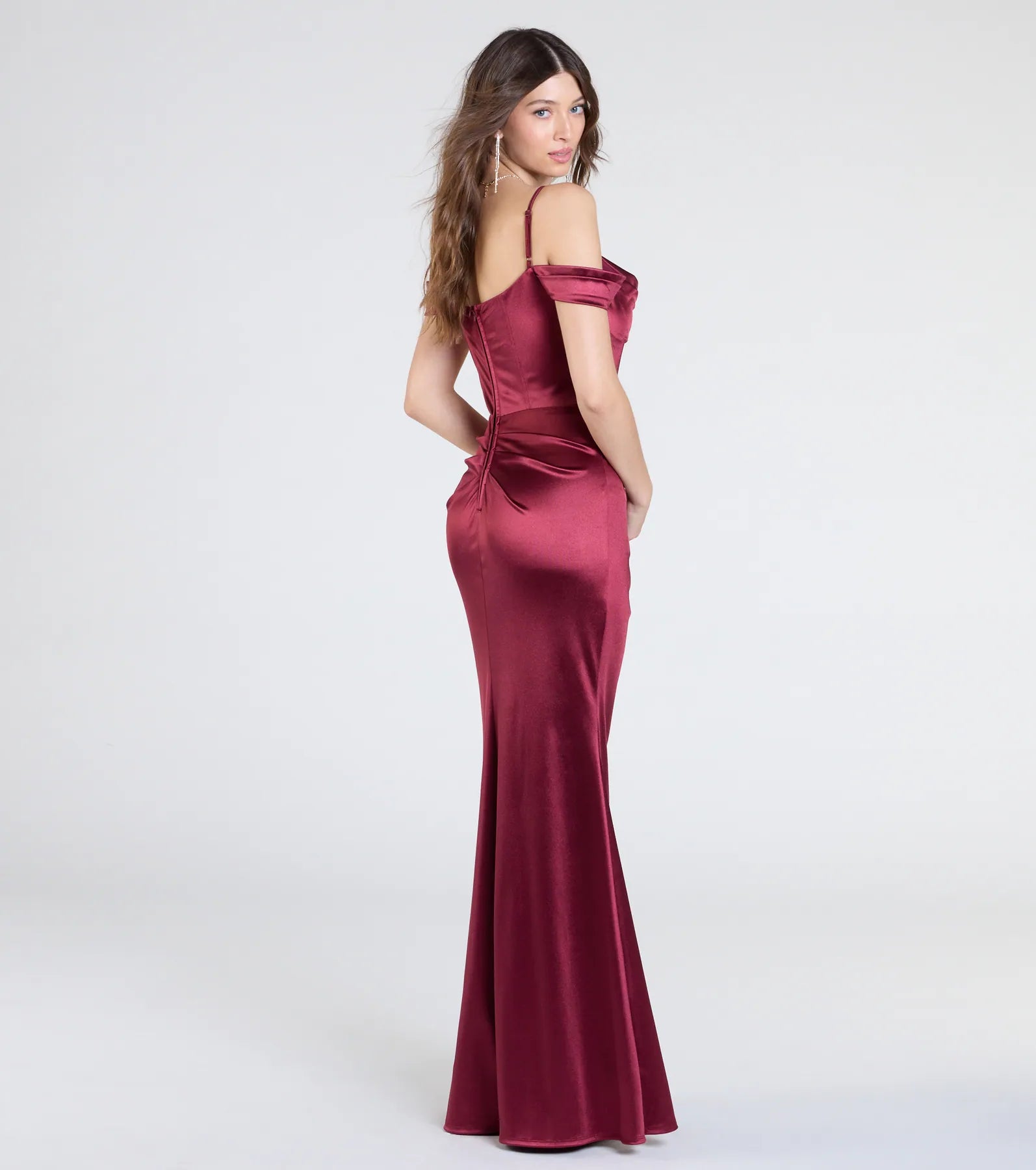 Trista Cold Shoulder Slit Satin Formal Dress - Image 2